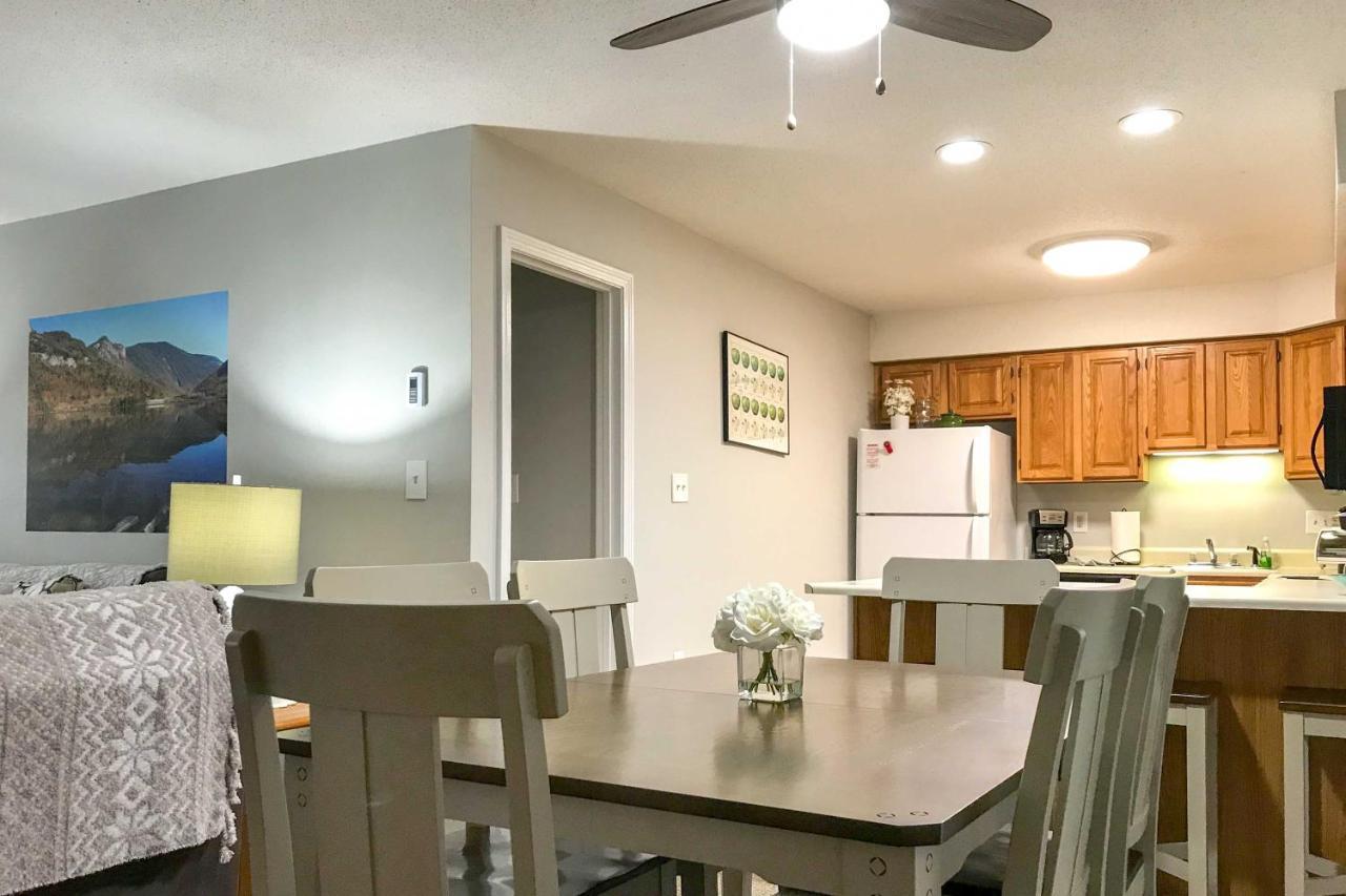 Lincoln Condo With Views, Pool, Hot Tub And Balcony! Екстериор снимка