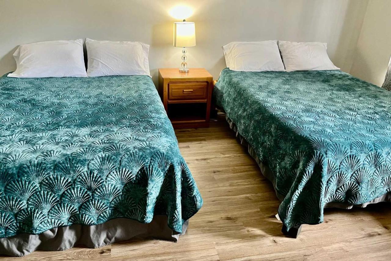 Lincoln Condo With Views, Pool, Hot Tub And Balcony! Екстериор снимка